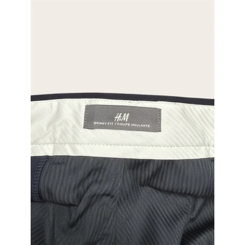 H&M Mens Skinny Fit Dress Pants Navy Blue Size 30R NWT 0714032